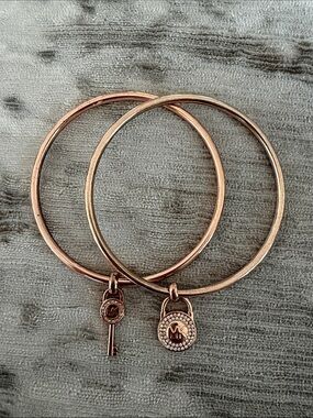 Michael Kors Rose Gold Key & Padlock Bangle Bracelet Duo